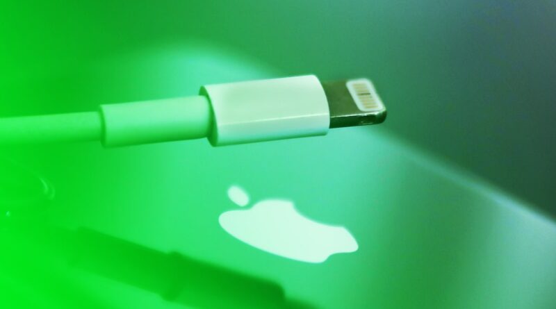 Only three lonely products still use Apple's Lightning Connector